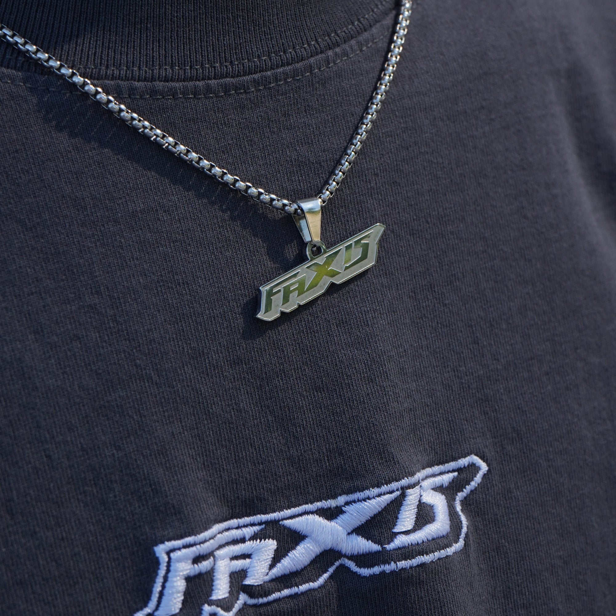 "La Chain"